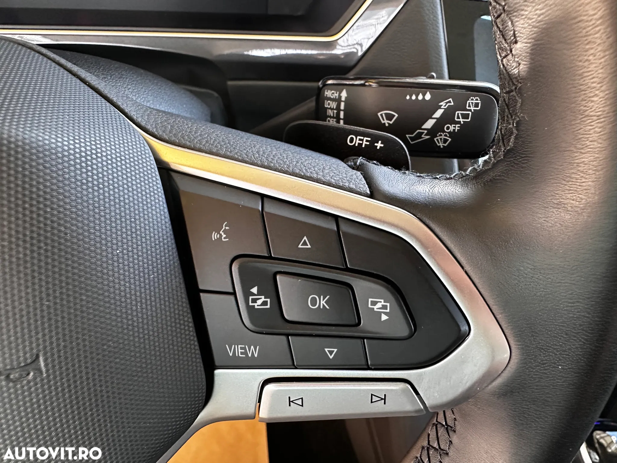 Volkswagen Tiguan 1.5 eTSI OPF DSG Life - 25