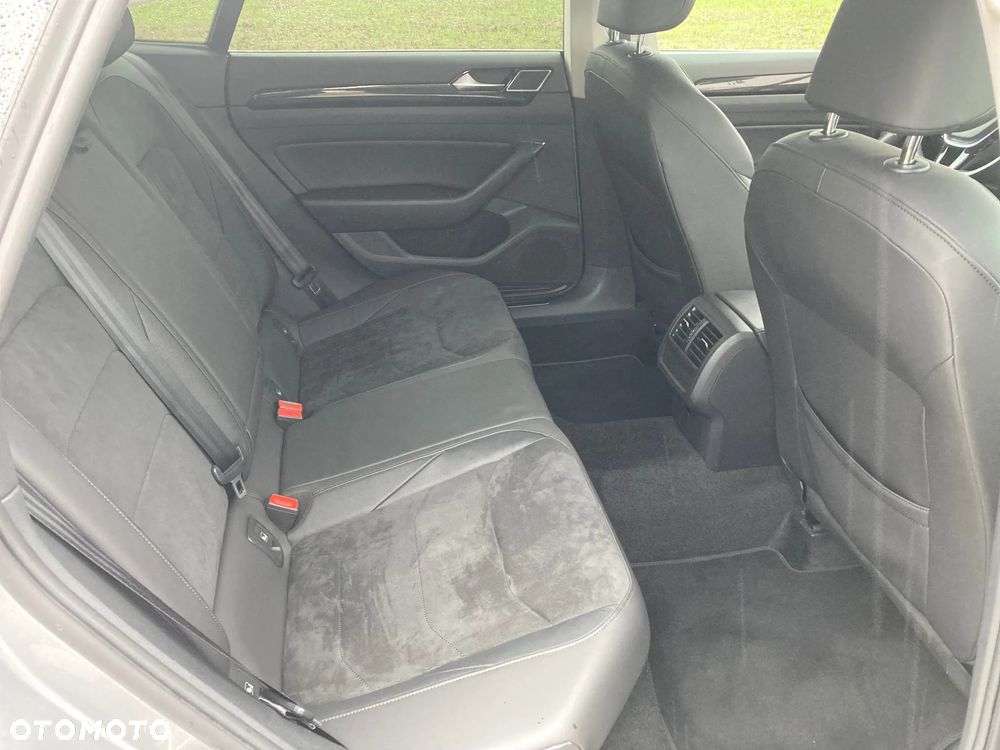 Volkswagen Arteon 2.0 TDI 4Motion SCR Elegance DSG - 26