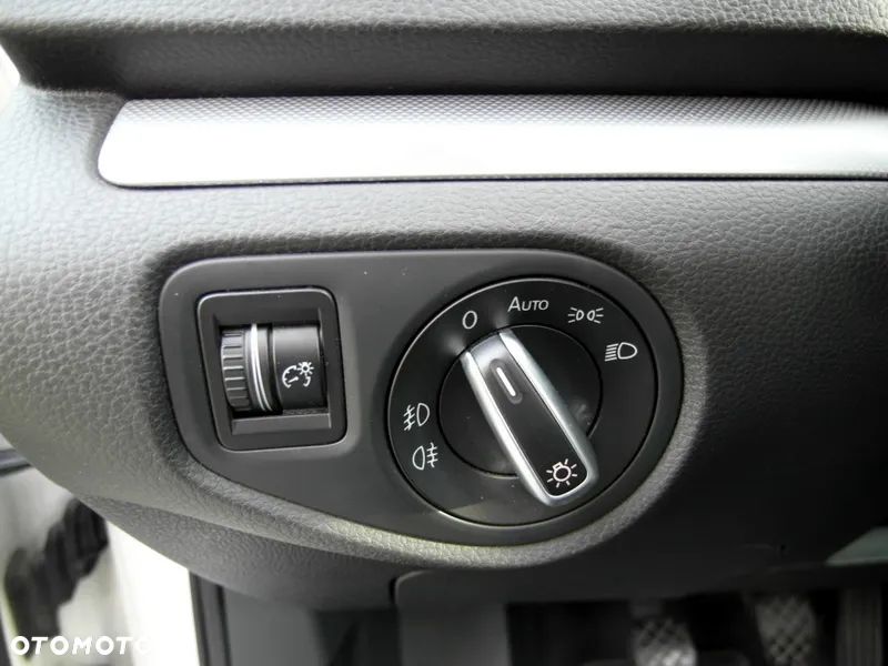 Volkswagen Sharan 2.0 TDI BlueMotion Technology Comfortline - 29