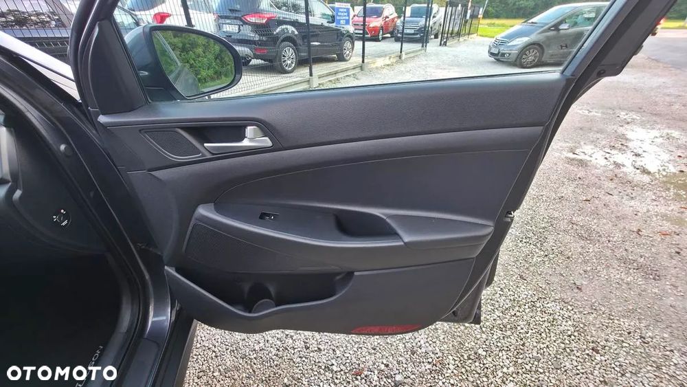 Hyundai Tucson blue 1.6 GDi 2WD Trend - 30