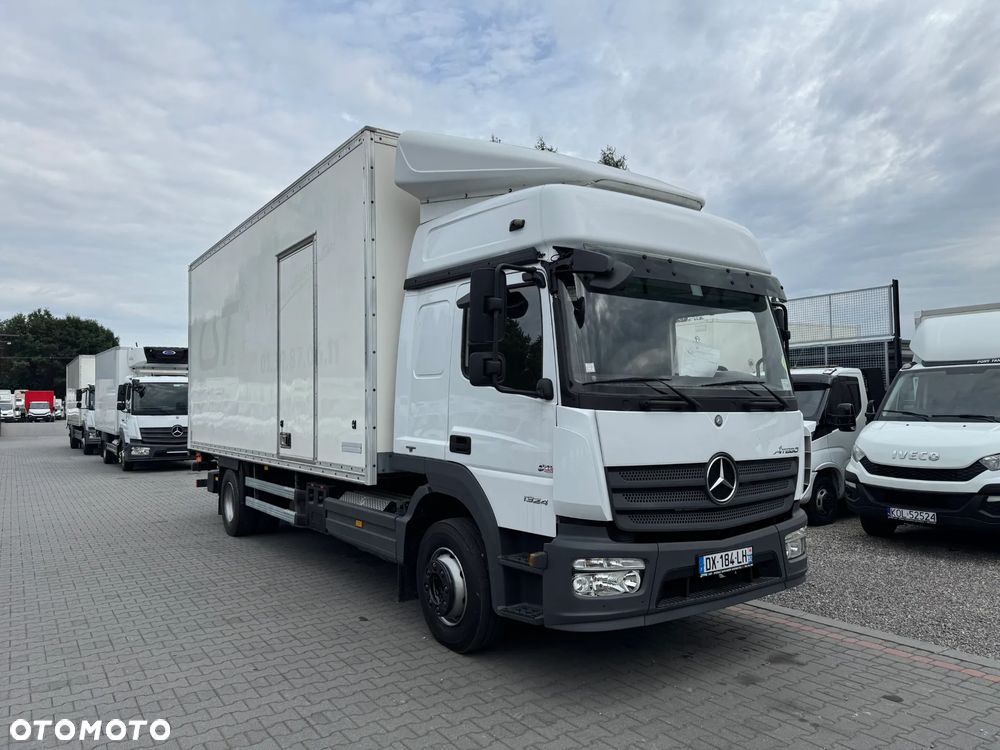 Mercedes-Benz ATEGO 1324,1524,1327,1527 KONTENER WINDA ,CHLODNIA PODWOZIE DO ZABUDOWY POD KLIJENTA KILKA SZTUK NA PLACU FAKTURA VAT - 1