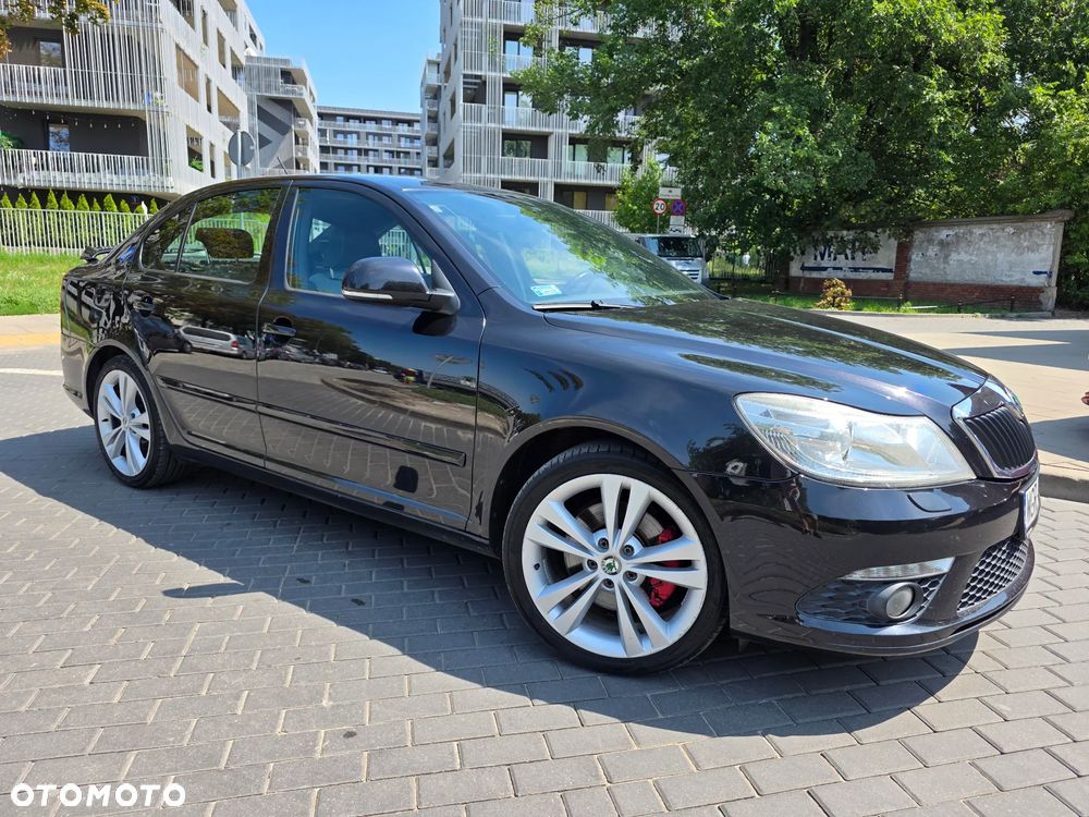 Skoda Octavia 2.0 TSI RS - 1