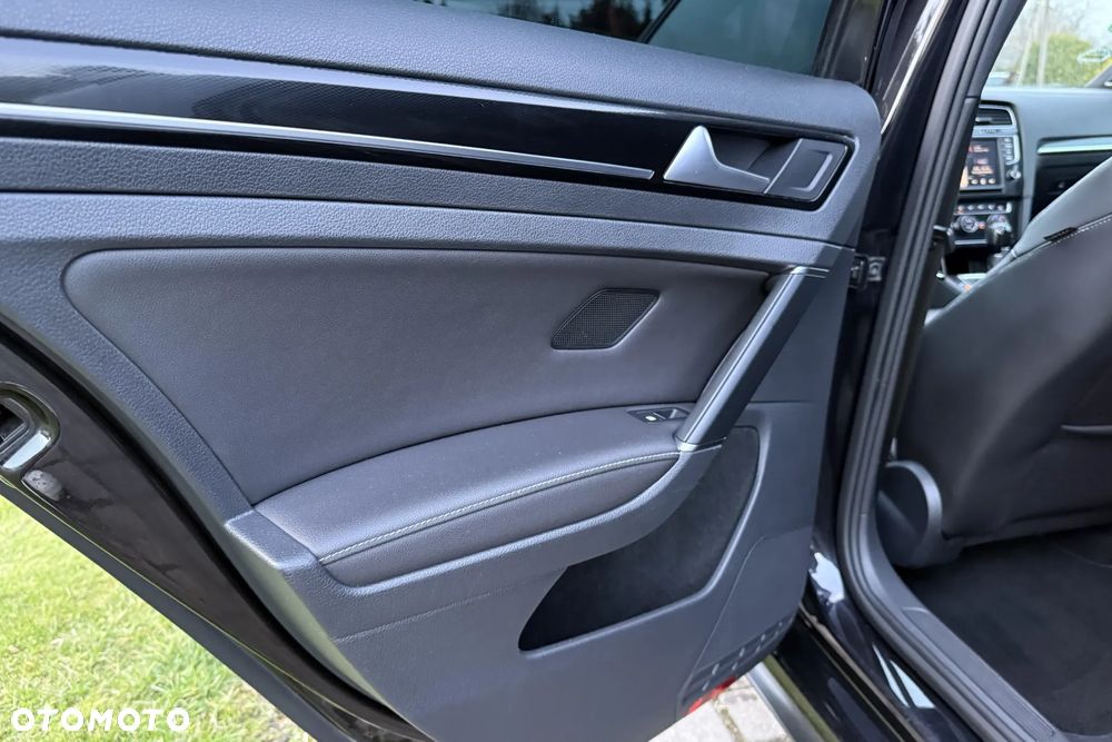 Volkswagen Golf GTD 2.0 TDI SCR DSG - 26