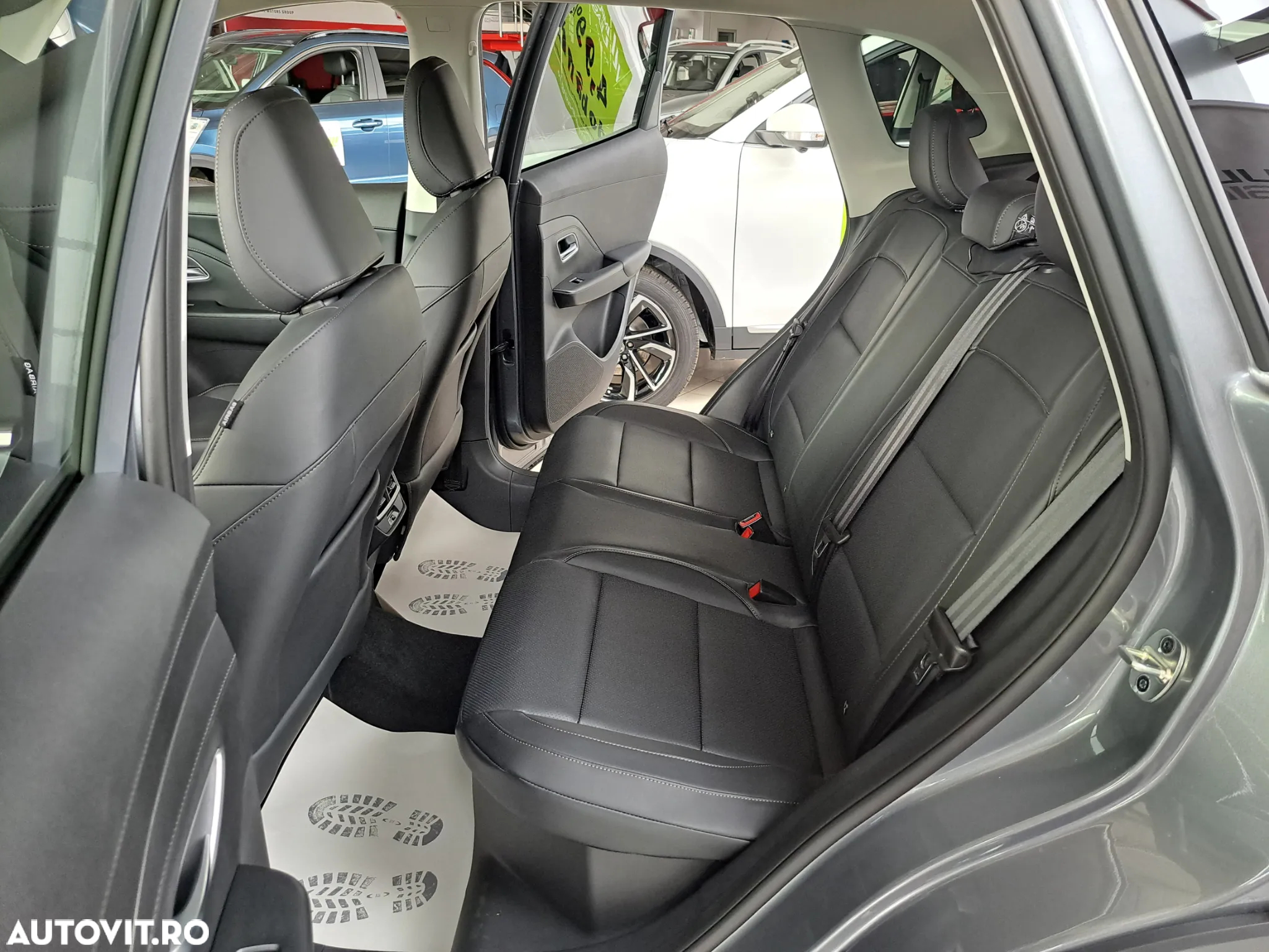 MG ZS HEV - 17