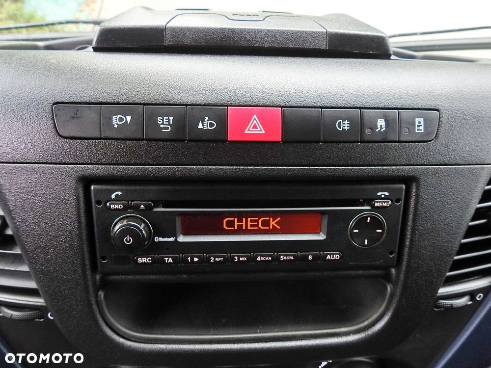 Iveco DAILY 35S18 PLANDEKA WINDA 8 PALET TEMPOMAT KLIMATYZACJA  180KM - 38