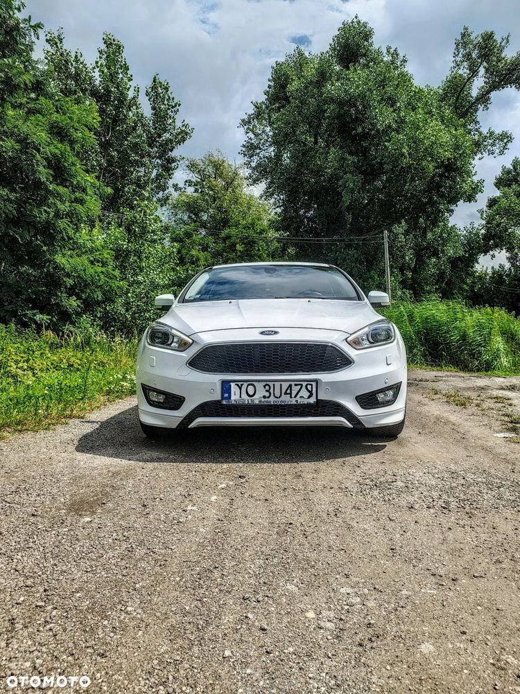 Ford Focus 1.5 EcoBoost Titanium ASS PowerShift - 1
