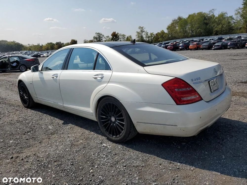 Mercedes-Benz Klasa S 400 HYBRID - 2