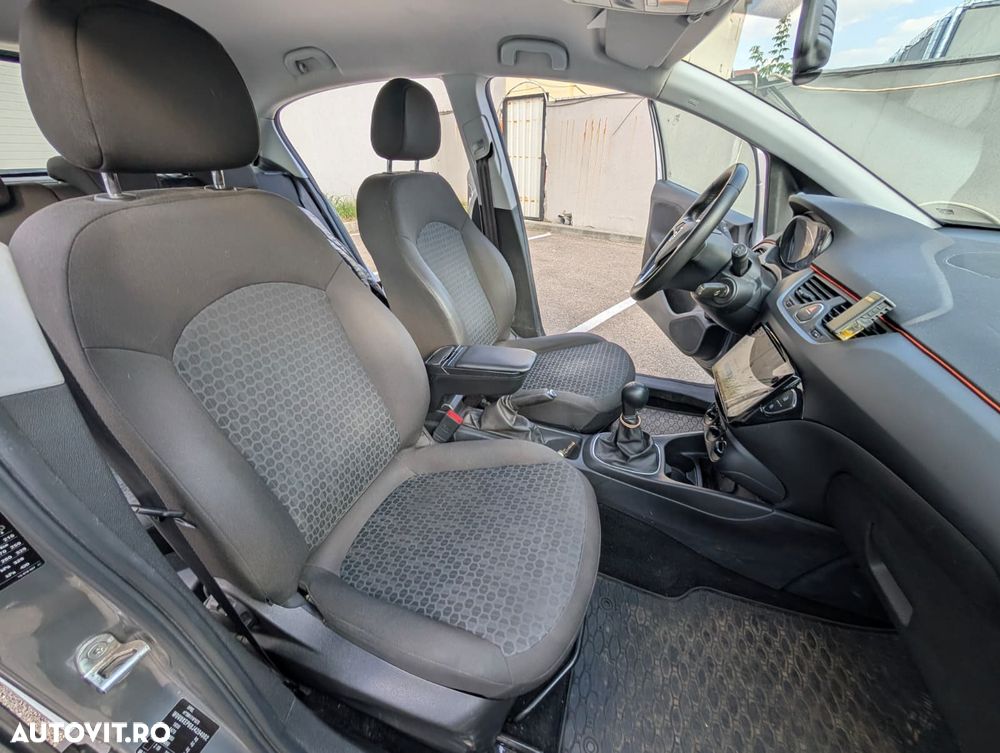 Opel Corsa 1.4 ECOTEC Enjoy - 6