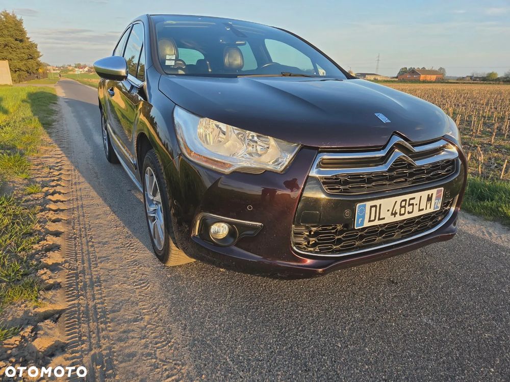 Citroën DS4 BlueHDi 150 S&S Urban Show - 10