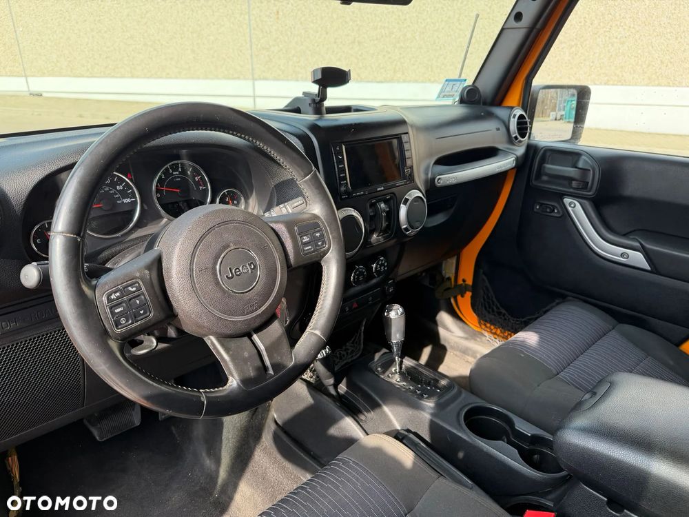 Jeep Wrangler 3.8 Unlim Rubicon - 8