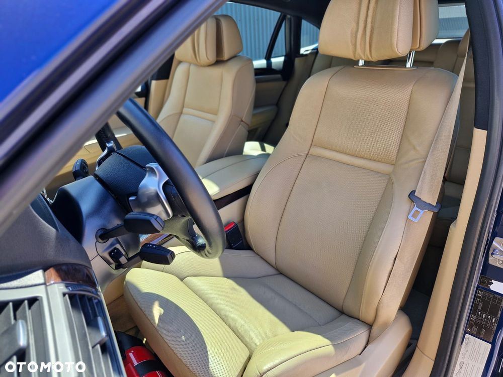 BMW X6 - 13
