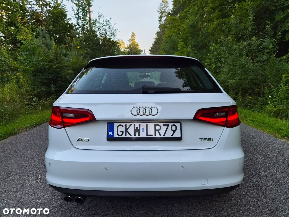 Audi A3 Sportback 1.4 TFSI Ambition - 9