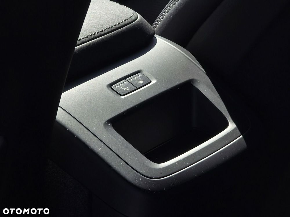 Volvo XC 60 T8 AWD Ultra Black Edition - 19