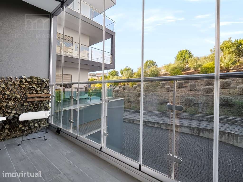 APARTAMENTO T2 (96,00m²) COMO NOVO PRONTO PARA ENTRAR E VIVER! - Grande imagem: 4/25