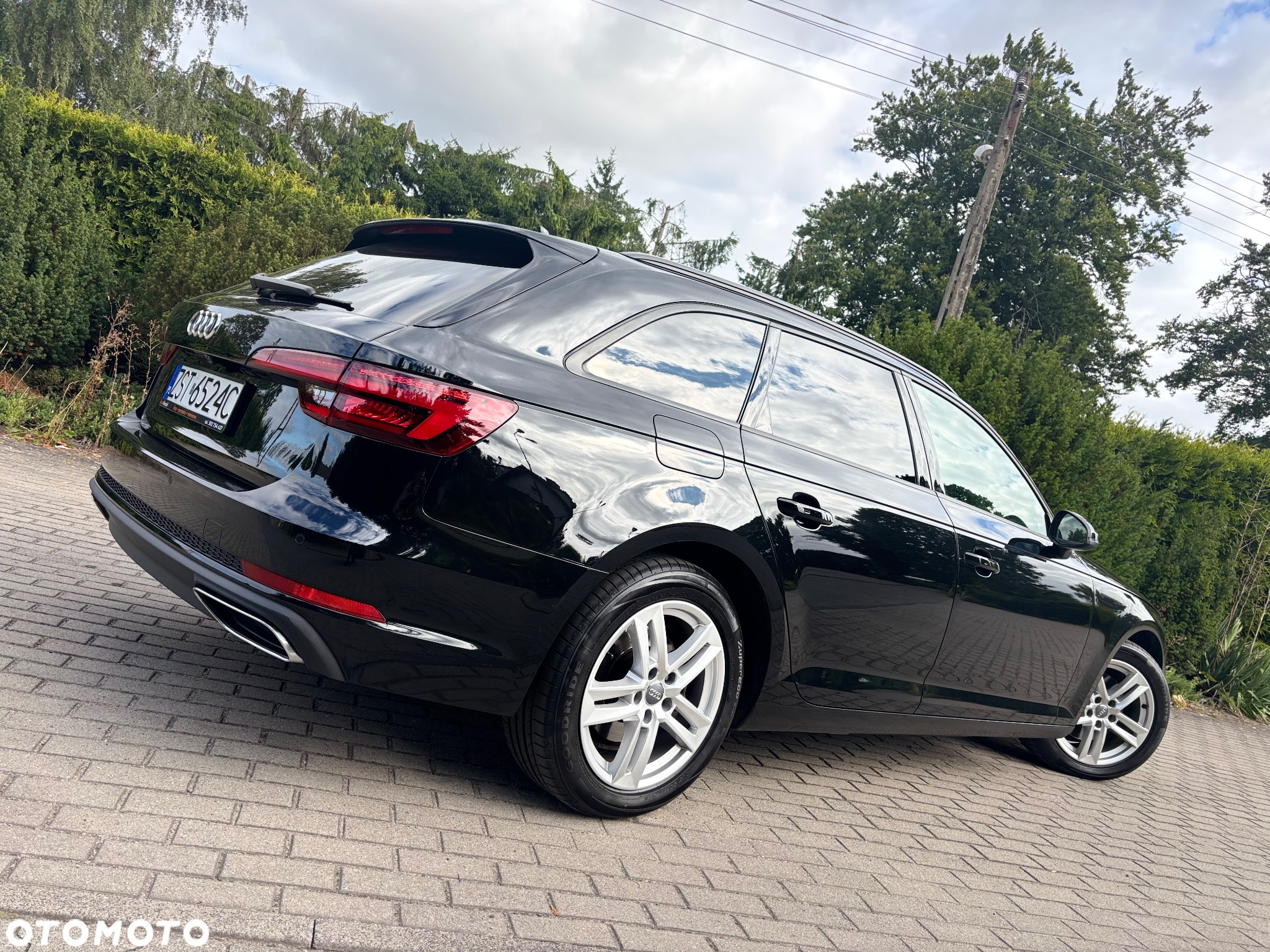 Audi A4 2.0 TDI Design S tronic - 12