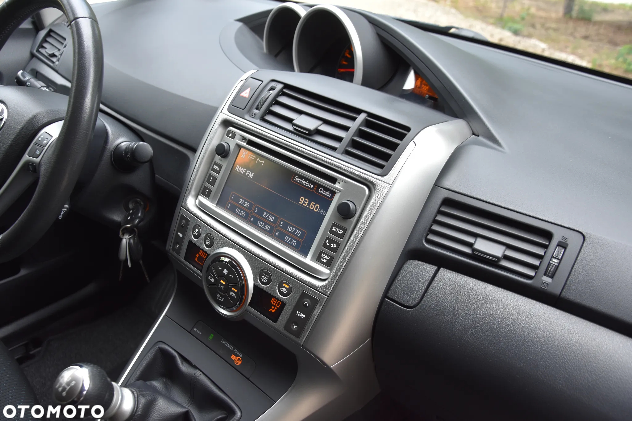 Toyota Verso 1.8 7-Sitzer Executive - 17
