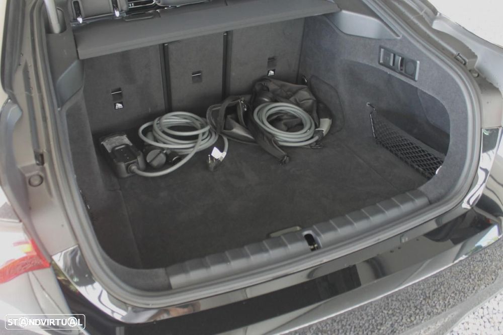 BMW i4 eDrive40 Desportiva M - 43
