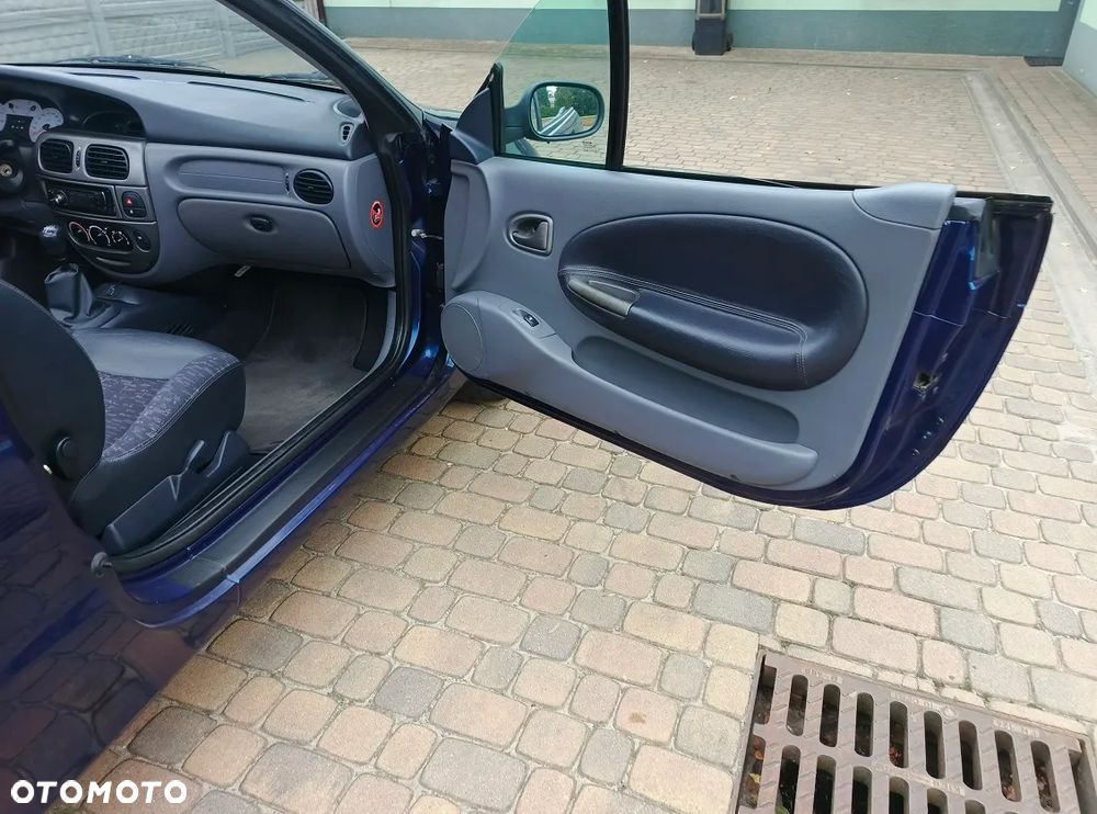 Renault Megane 1.6 Privilege - 32