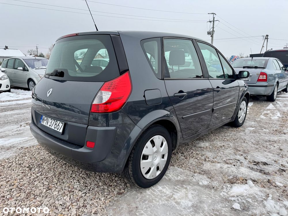 Renault Scenic - 8