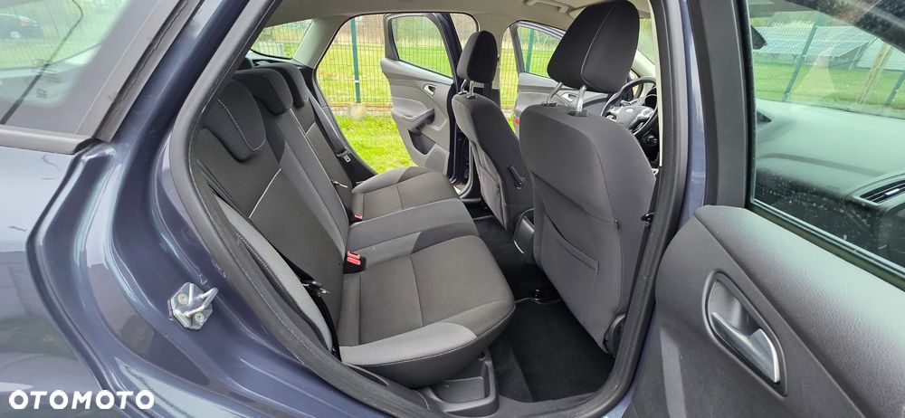 Ford Focus - 27