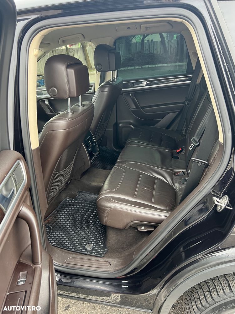 Volkswagen Touareg - 9