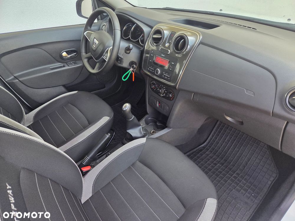 Dacia Sandero Stepway - 10