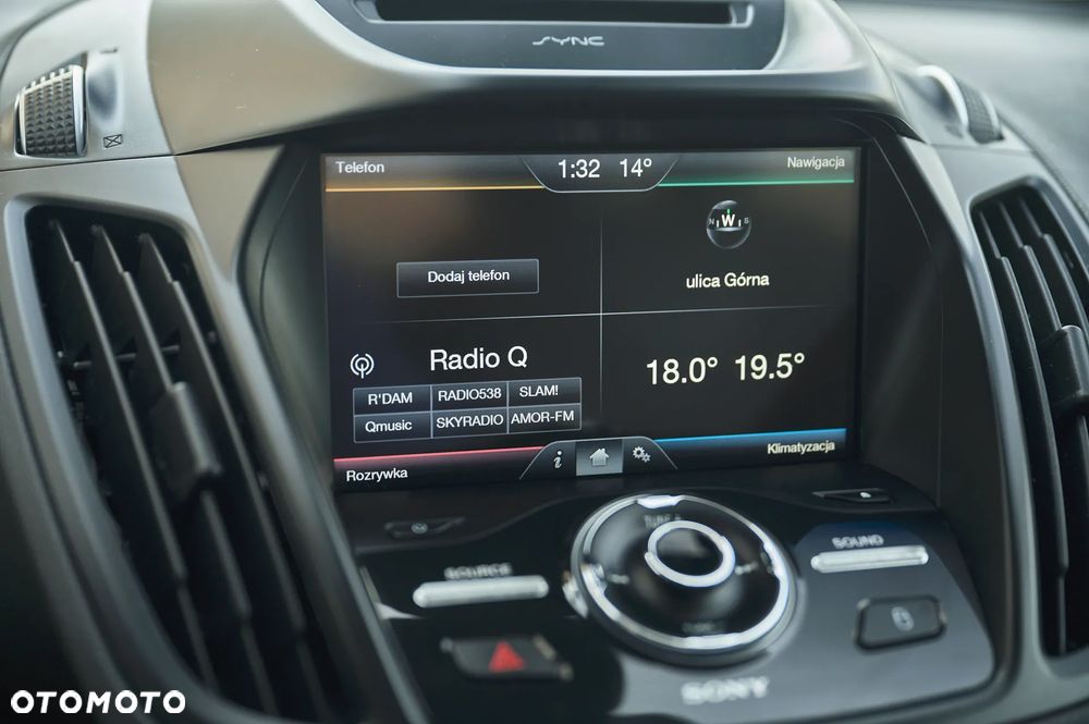 Ford Kuga 1.6 EcoBoost 2x4 Titanium - 31