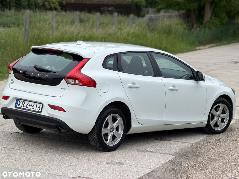 Volvo V40 T3 Drive-E Kinetic - 16
