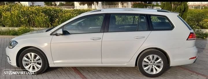 VW Golf Variant 1.6 TDi Confortline - 4