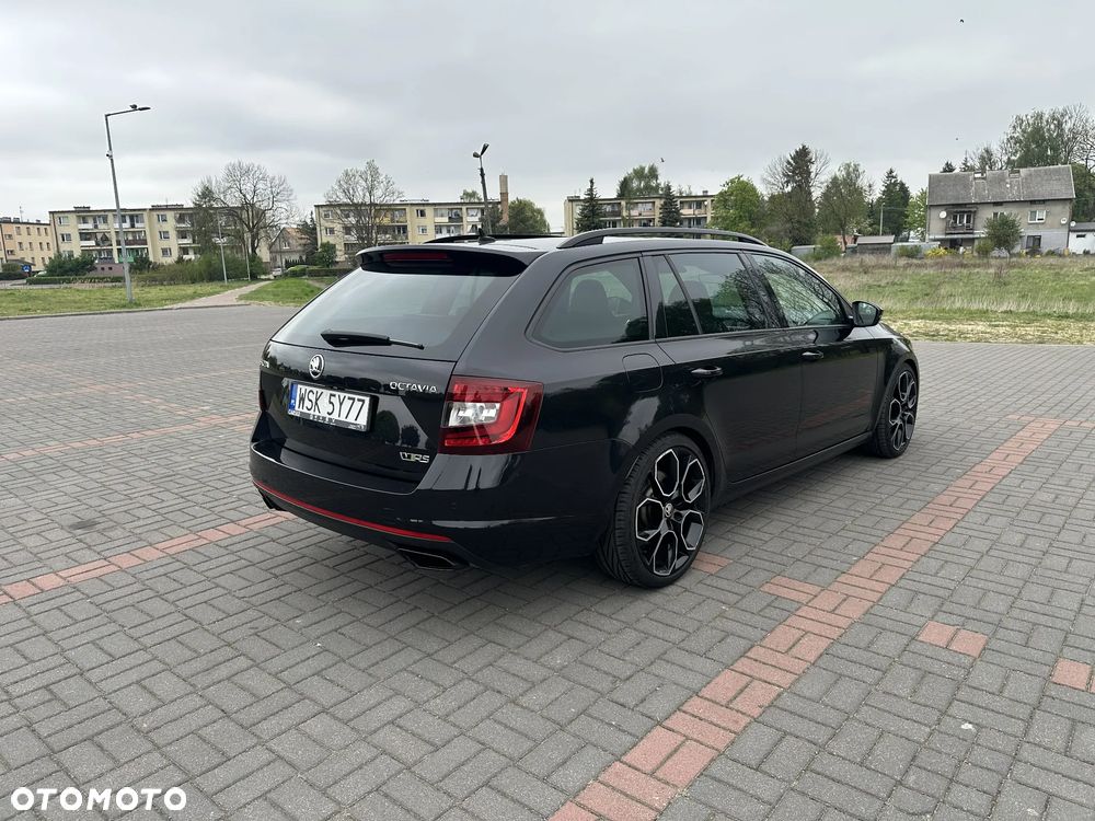 Skoda Octavia 2.0 TSI RS Challenge 245 DSG - 4