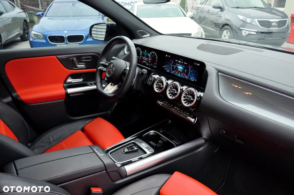 Mercedes-Benz GLA AMG 35 4-Matic - 19