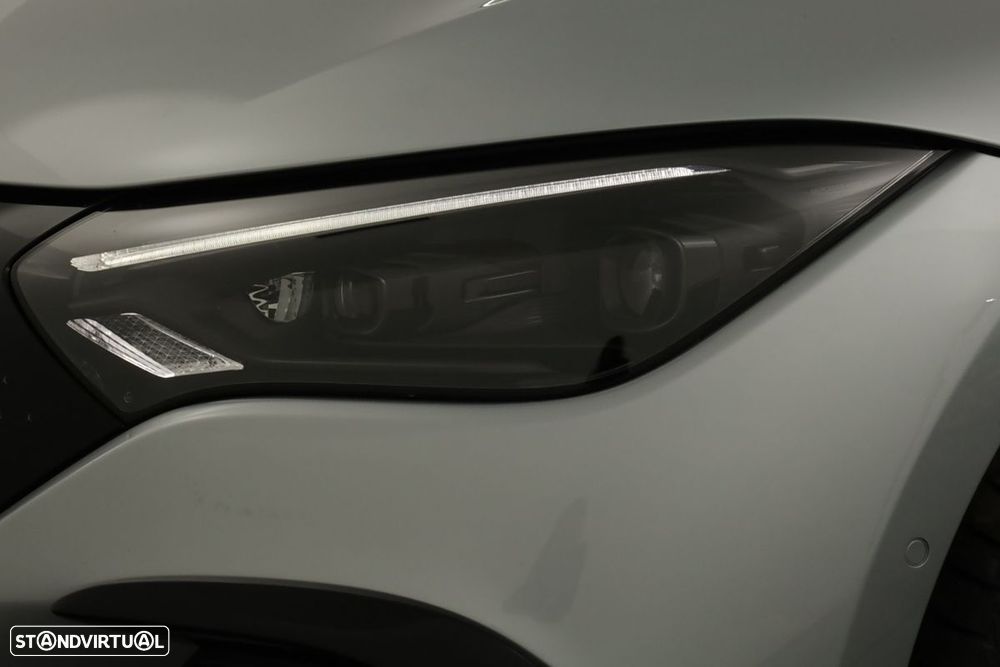 Mercedes-Benz EQE 300 - 6