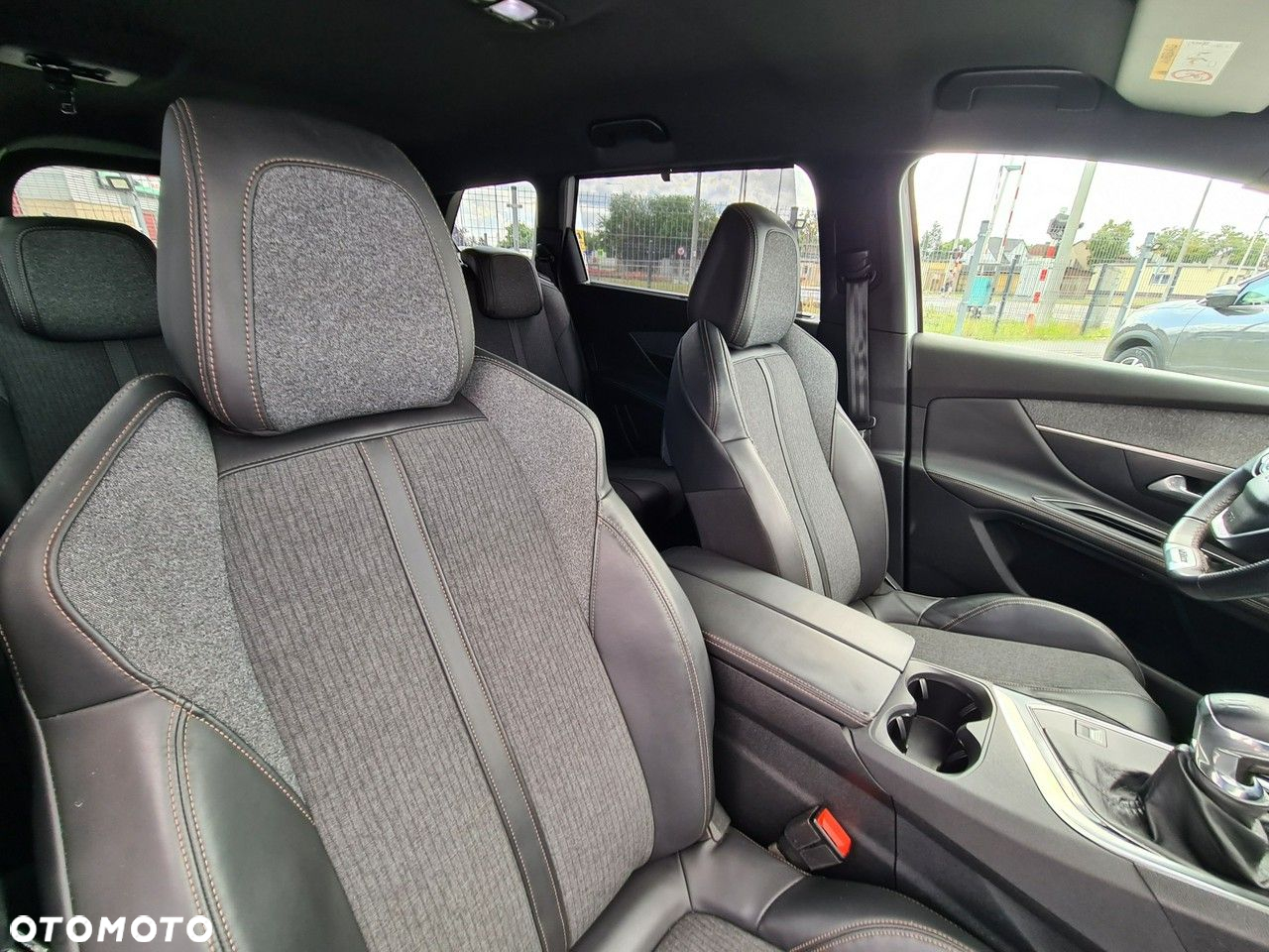 Peugeot 5008 1.2 PureTech GT S&S - 32