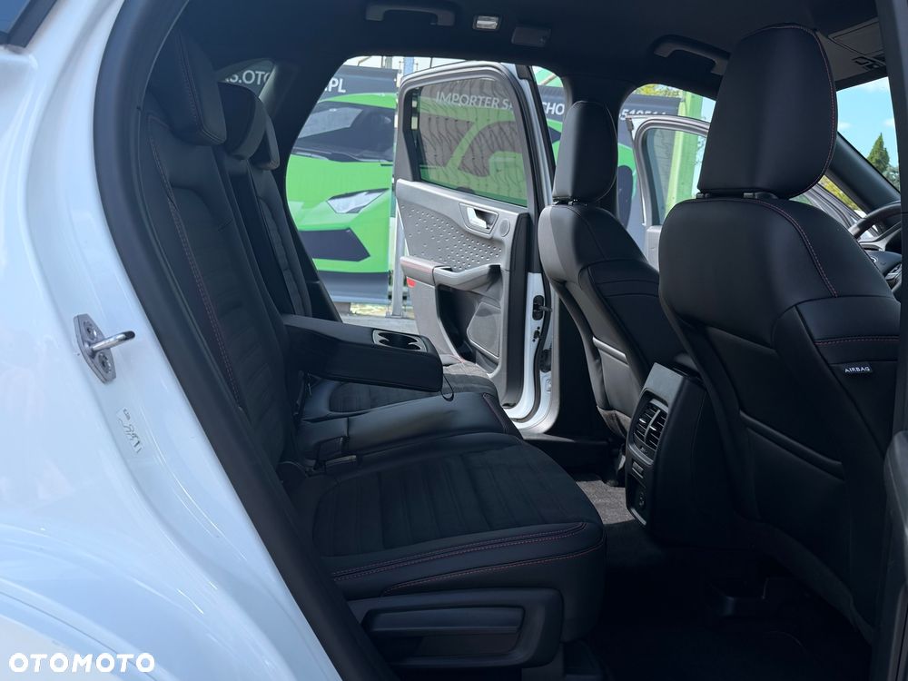 Ford Kuga 2.0 EcoBlue AWD ST-Line - 38
