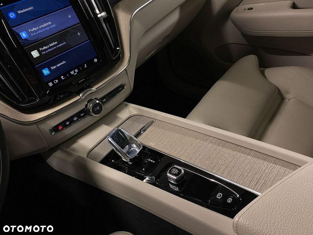 Volvo XC 60 - 36