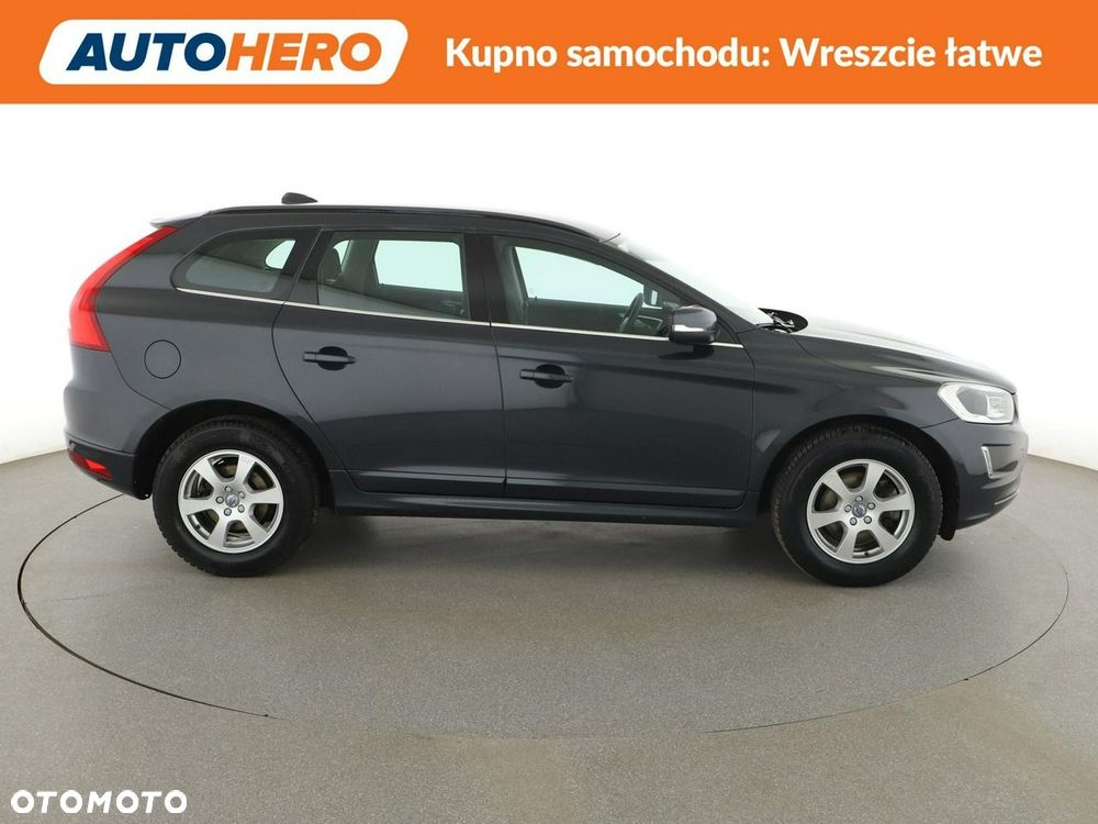 Volvo XC 60 D3 Momentum - 10