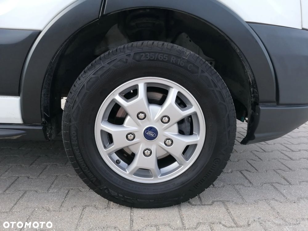 Ford Transit - 10