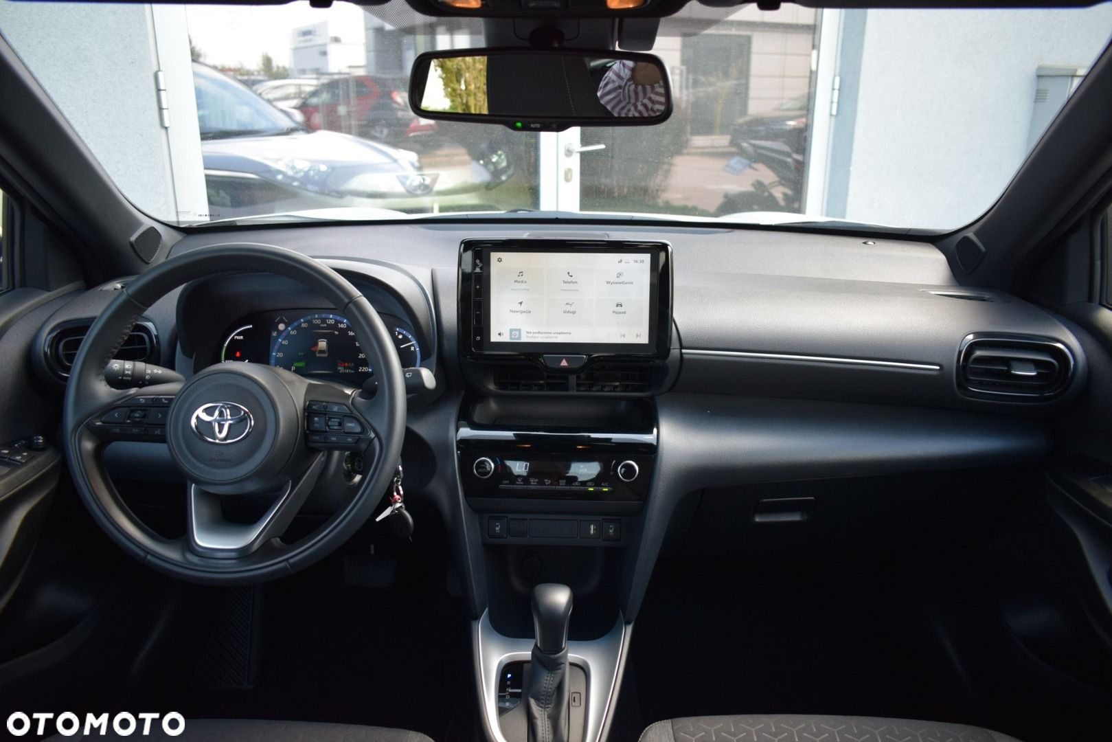 Toyota Yaris Cross - 17