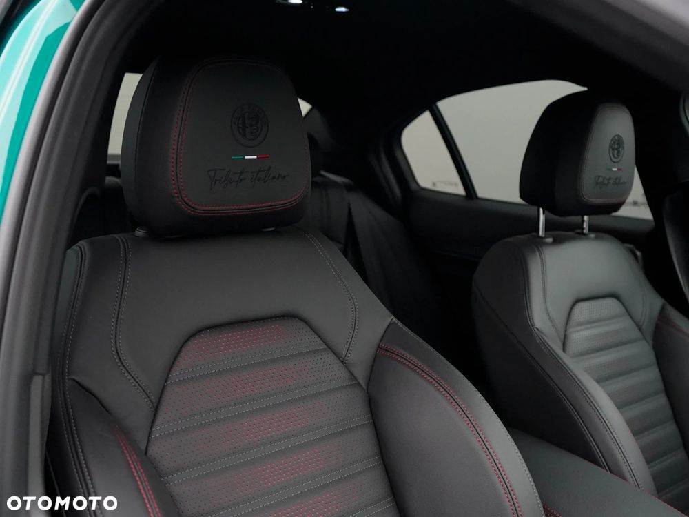 Alfa Romeo Giulia 2.0 Turbo Tributo Italiano Q4 - 26