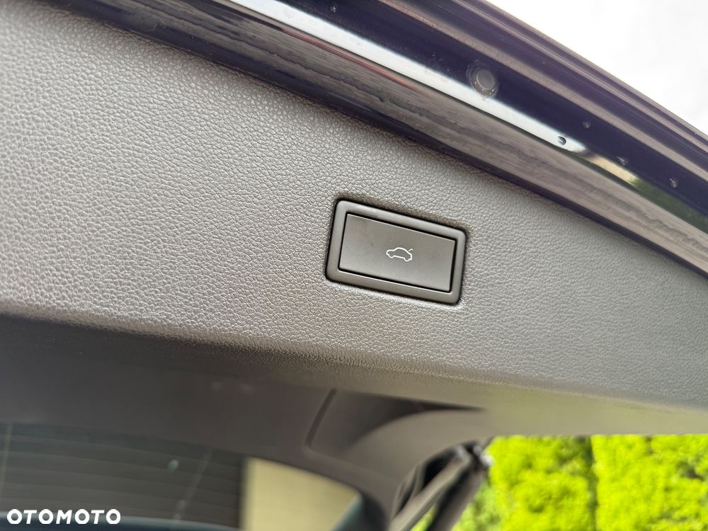 Volkswagen Tiguan 2.0 TSI OPF 4MOTION DSG R - 36