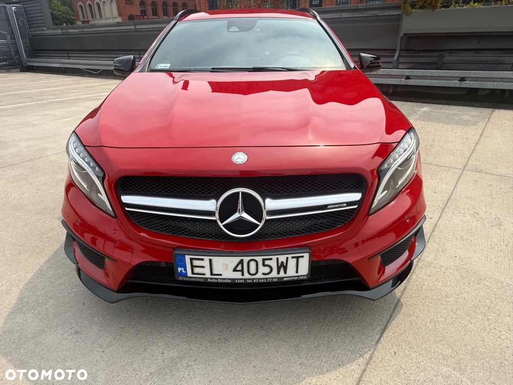 Mercedes-Benz GLA - 22