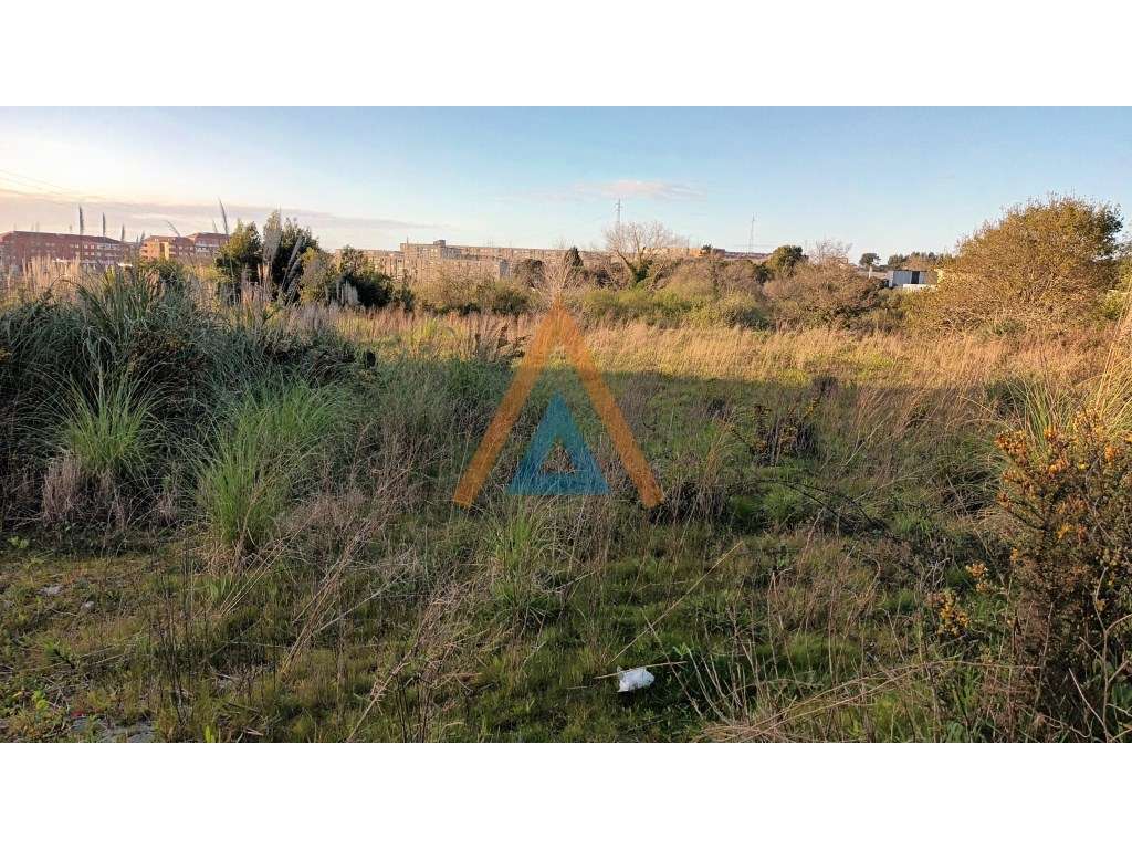 Lote de terreno em Anta - Espinho - Grande imagem: 2/8