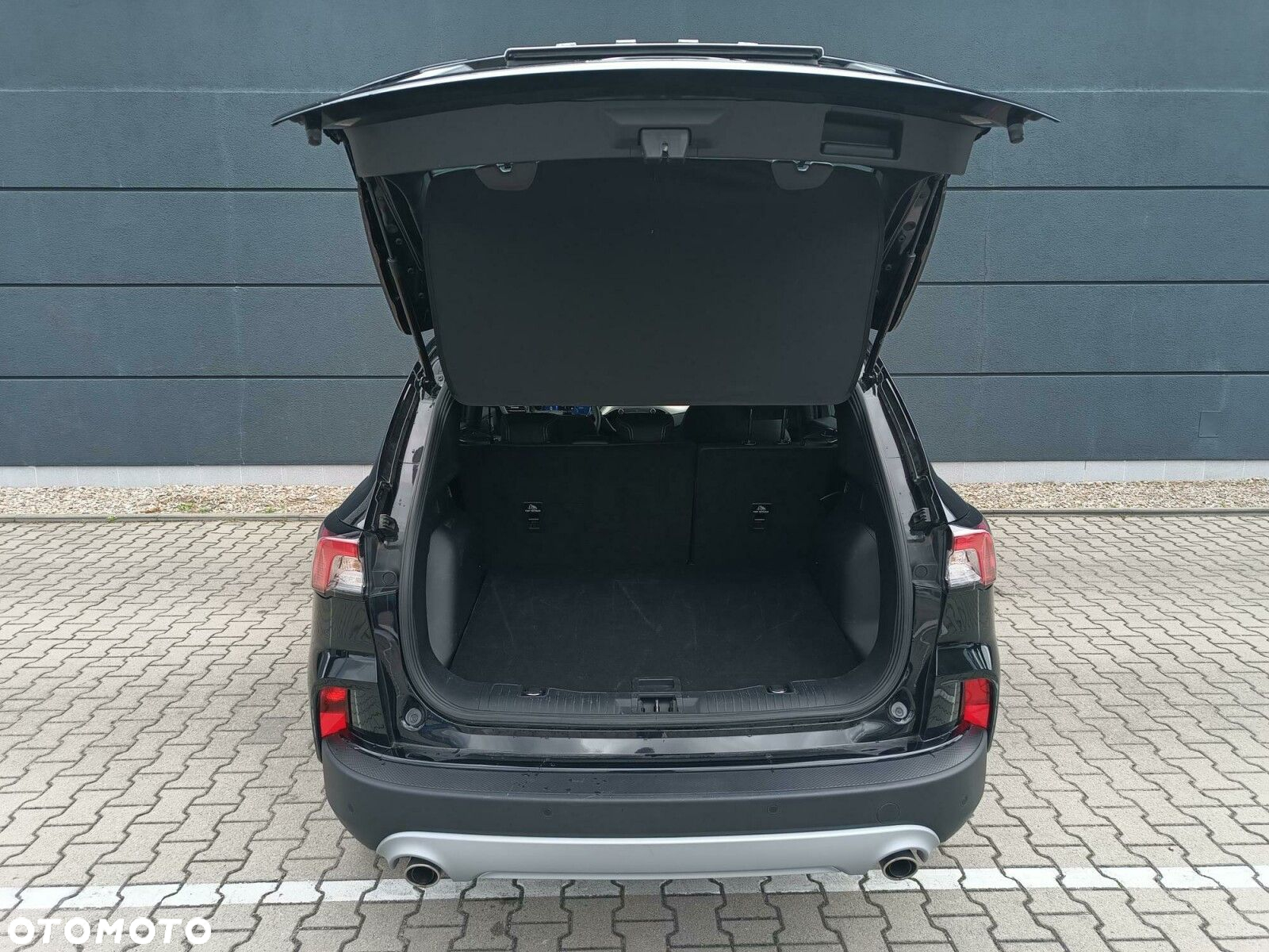 Ford Kuga 1.5 EcoBoost FWD Titanium - 8
