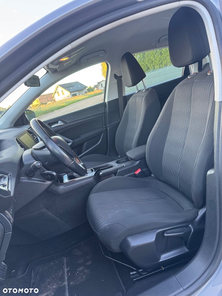 Peugeot 308 - 16