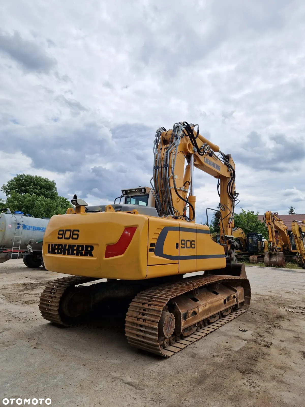 Liebherr R906 LC - 6