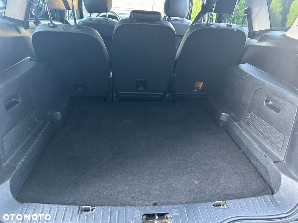Ford S-Max 2.0 TDCi DPF Titanium - 17
