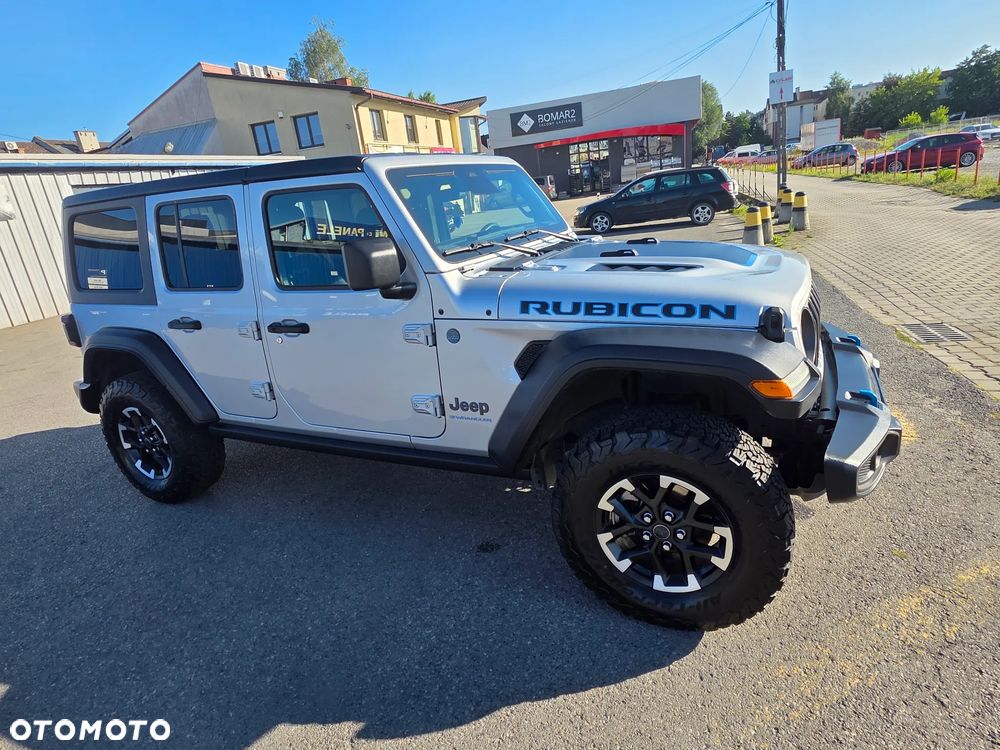 Jeep Wrangler - 8