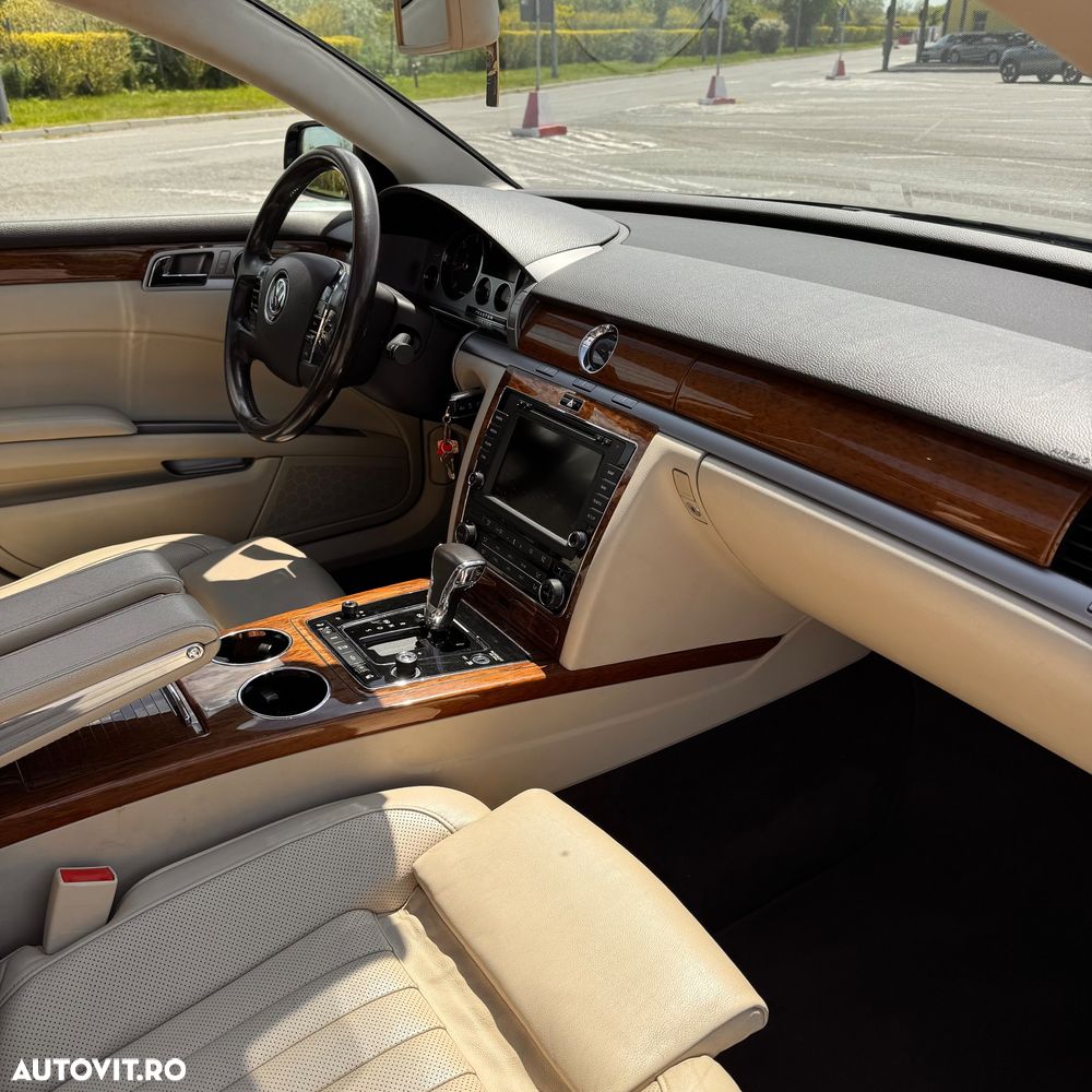 Volkswagen Phaeton 3.0 V6 TDI DPF 4MOTION Tiptronic Lang - 21