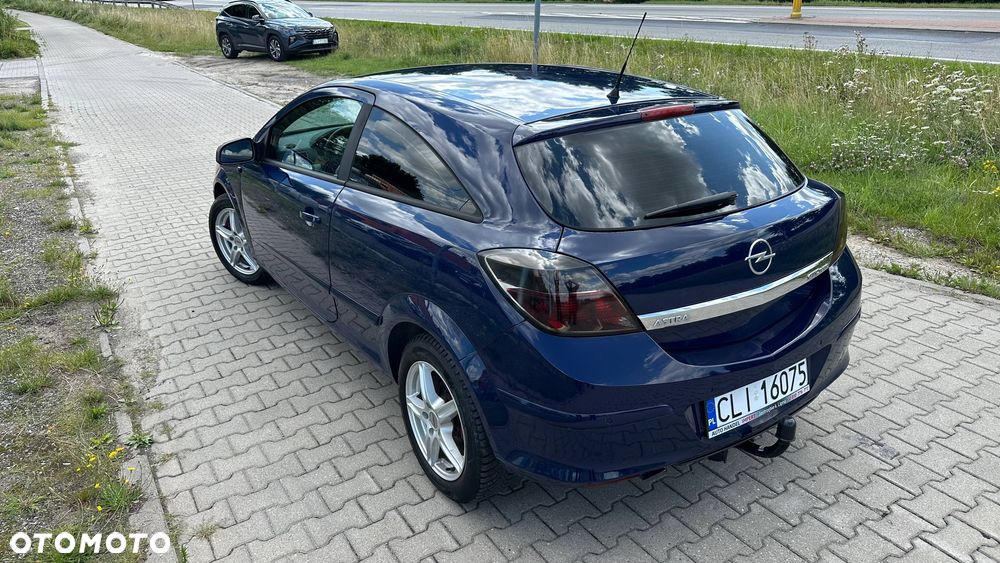 Opel Astra 2.0 Turbo Sport - 5
