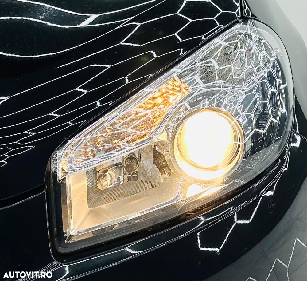 Nissan Qashqai 1.5 DCI TEKNA - 10